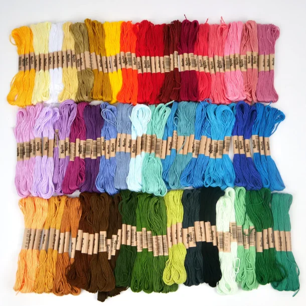 Broderigarn 100% Polyester 1mm / 144 stk + Tilbehr