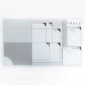 Tonic Studios Glass cutting mat extra large 60x36,5cm 352E